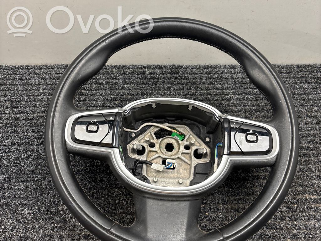 Volvo XC90 Ohjauspyörä 