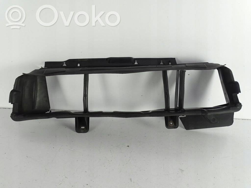 Ford Focus Intercooler air guide/duct channel 
