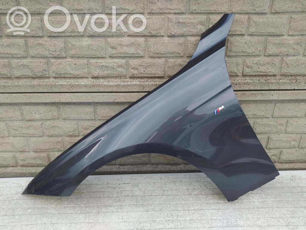 BMW 3 F30 F35 F31 Priekinis posparnis 