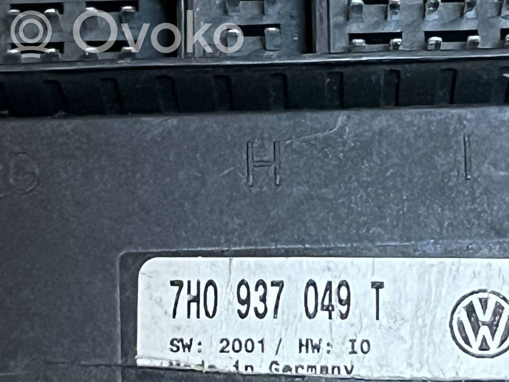 Volkswagen Transporter - Caravelle T5 Moduł / Sterownik komfortu 