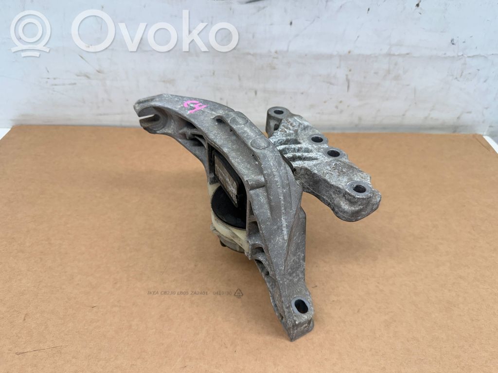 Łapa / Mocowanie silnika   C4LAPSIL1,4A103720