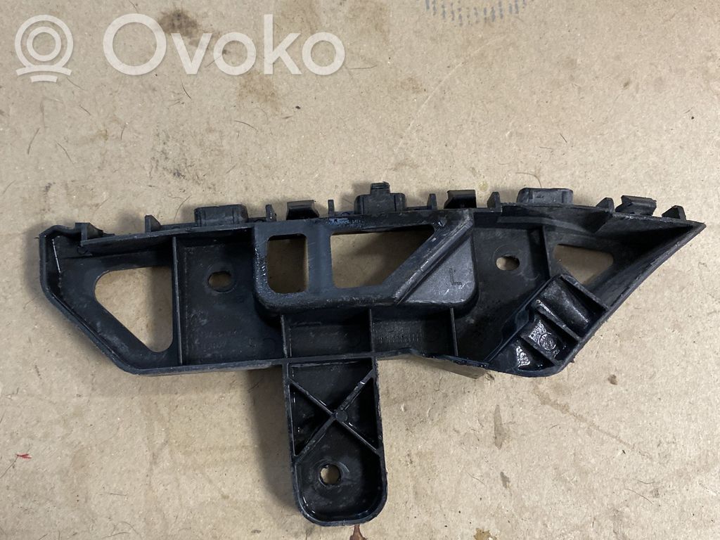 Volkswagen Touran III Rear bumper mounting bracket 