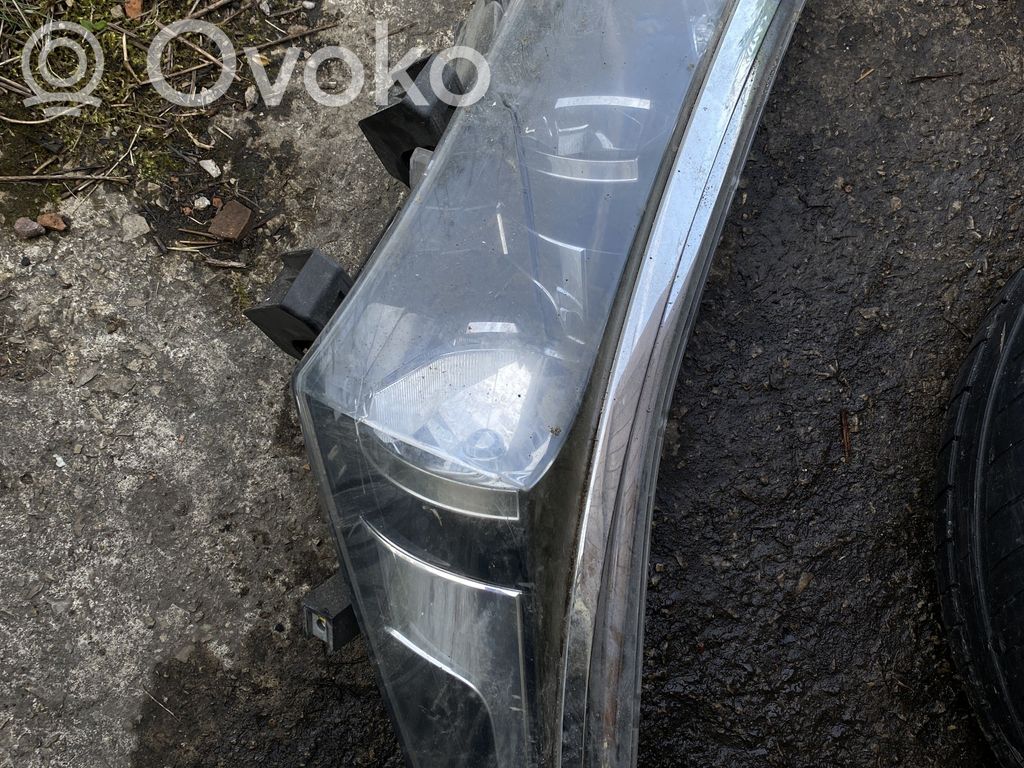 Toyota Corolla E160 E170 Scheinwerfer 