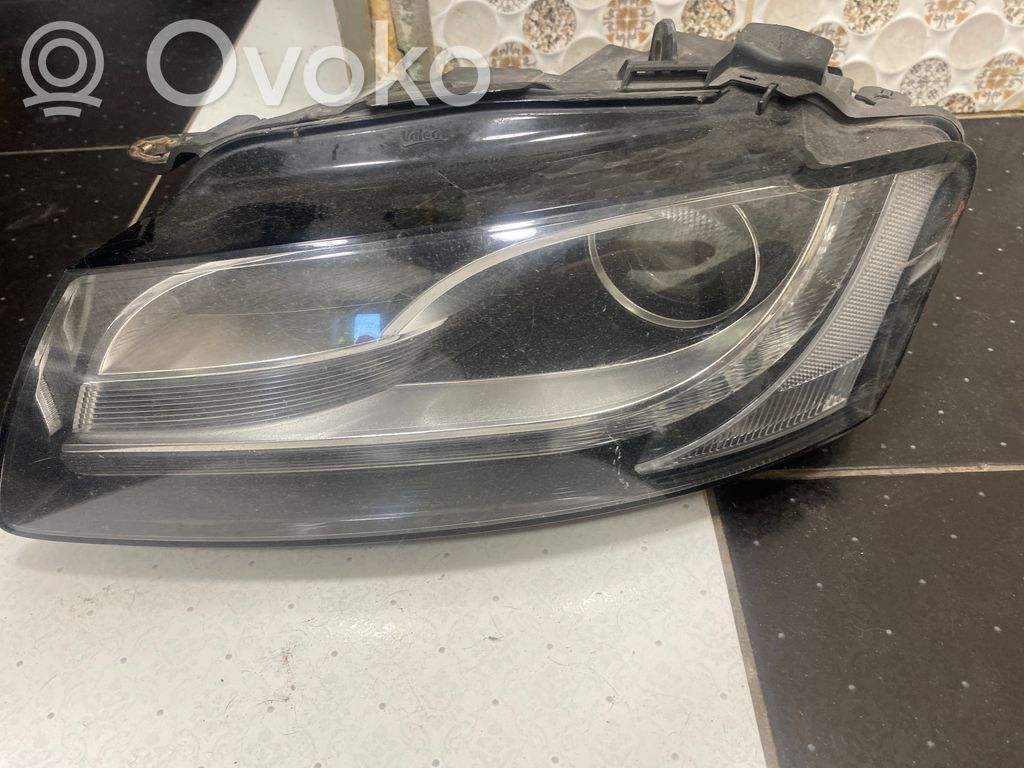 Audi A5 8T 8F Phare frontale 