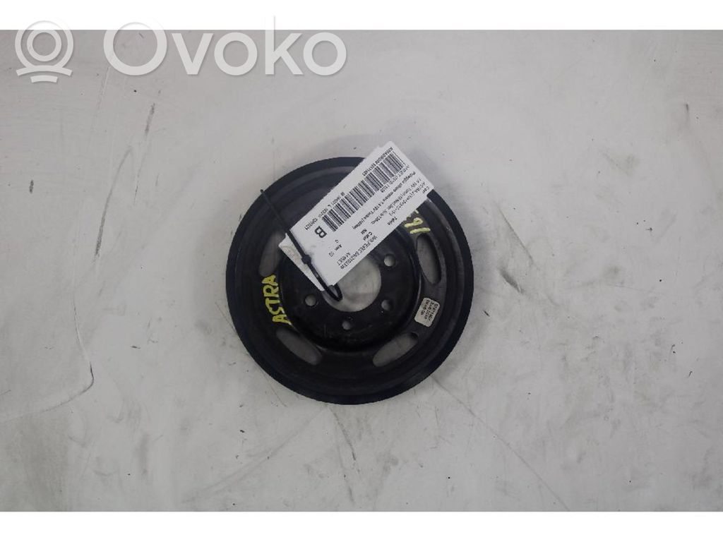 Opel Astra J Fulie vibrochen 