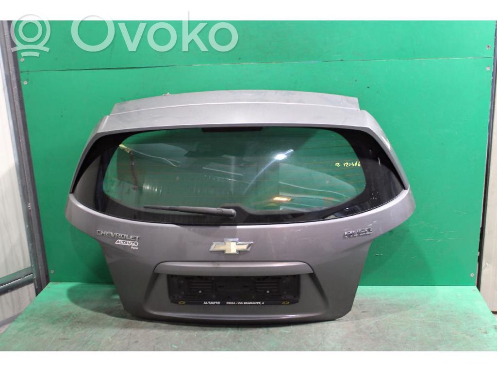 Chevrolet Aveo Puerta del maletero/compartimento de carga 