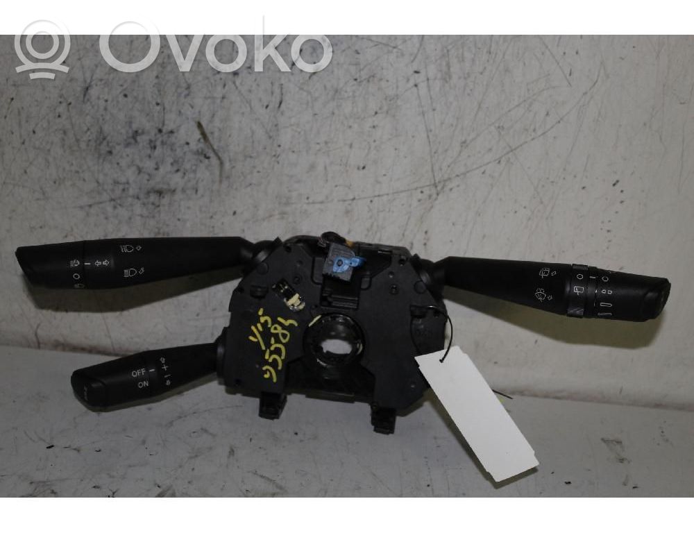 Lancia Ypsilon Light switch 