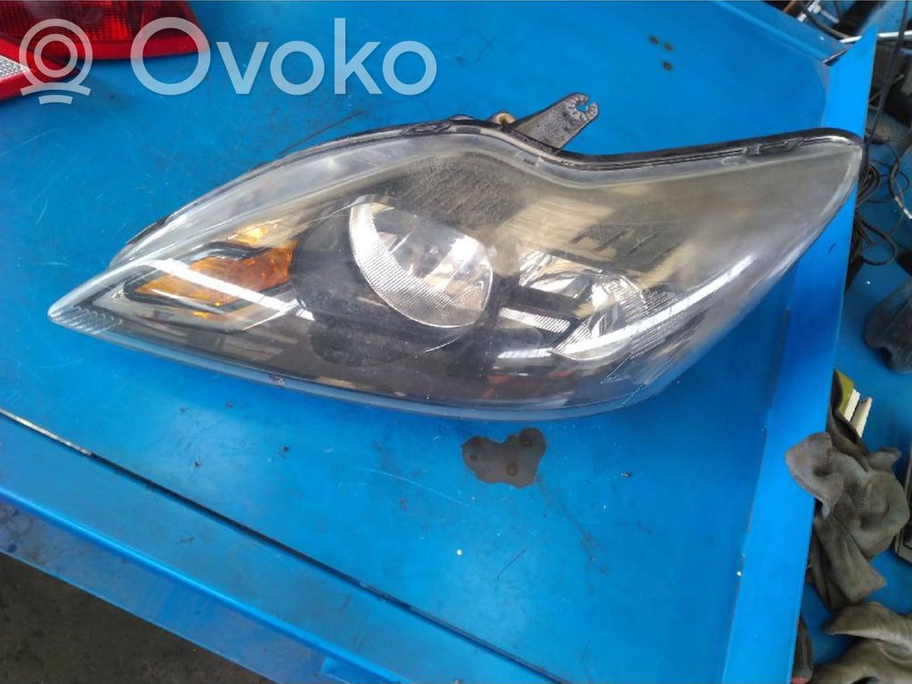 Headlight/headlamp   1521197,1568273,1679661,1734678,1744979,1754446,2011484152,20B484A52B,4311181LMLDEM2,8M5113101CA,8M5113101CB,8M5113101CC,8M5113101CD,8M5113101CE,8M5113101CF,8M5113W030CE,8M5113W030CF
