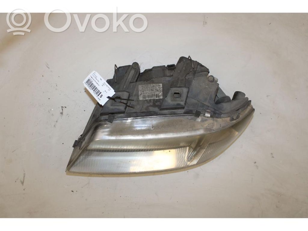 Audi A6 S6 C5 4B Scheinwerfer 