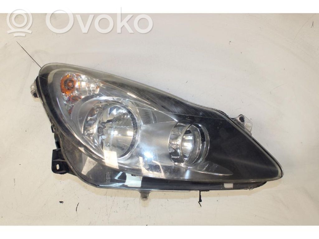 Opel Corsa D Scheinwerfer 