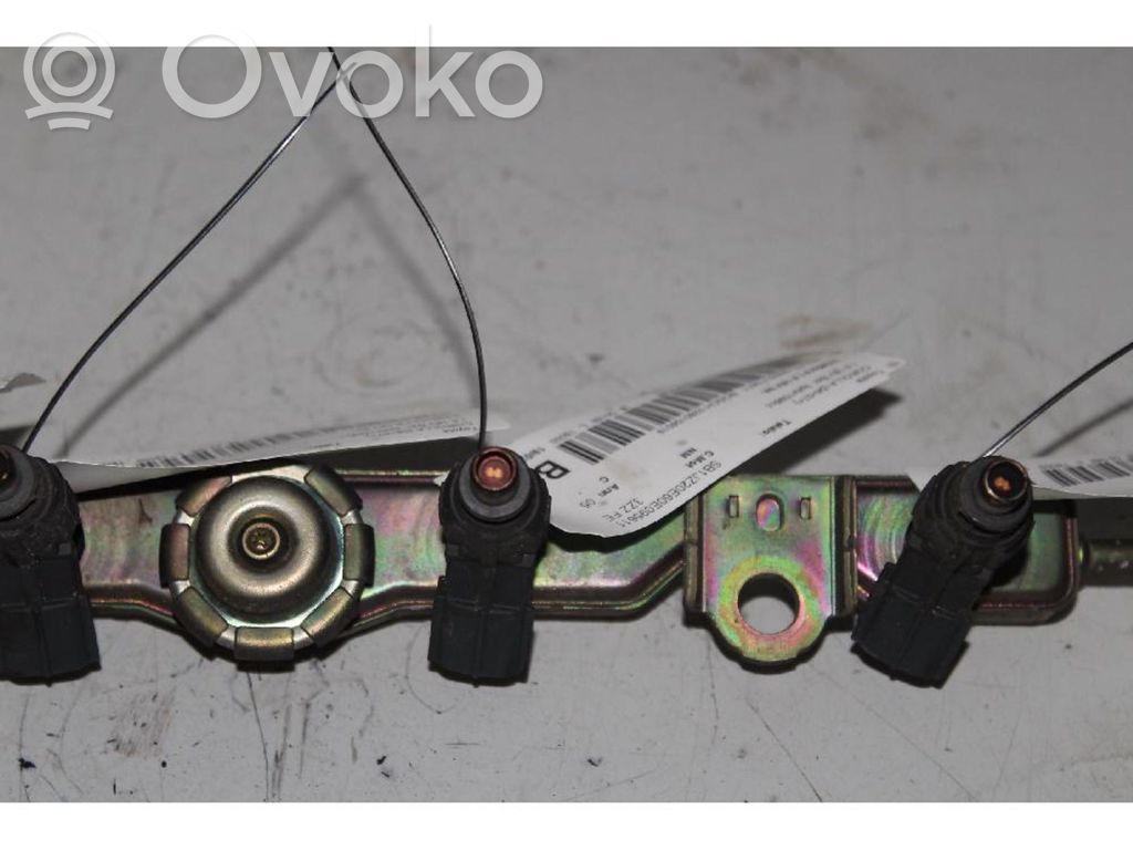 Toyota Corolla E120 E130 Inyector de combustible 