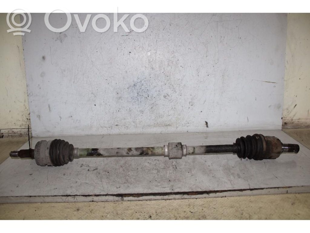 KIA Picanto Etuvetoakseli 