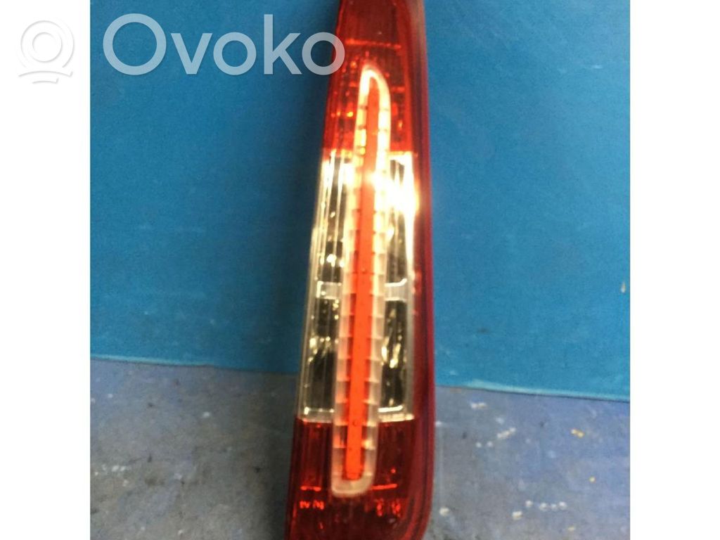 Rear/tail lights   1457921,1492753,1543051,4311976RUE,7M5113404AE,7M5113404AE14927