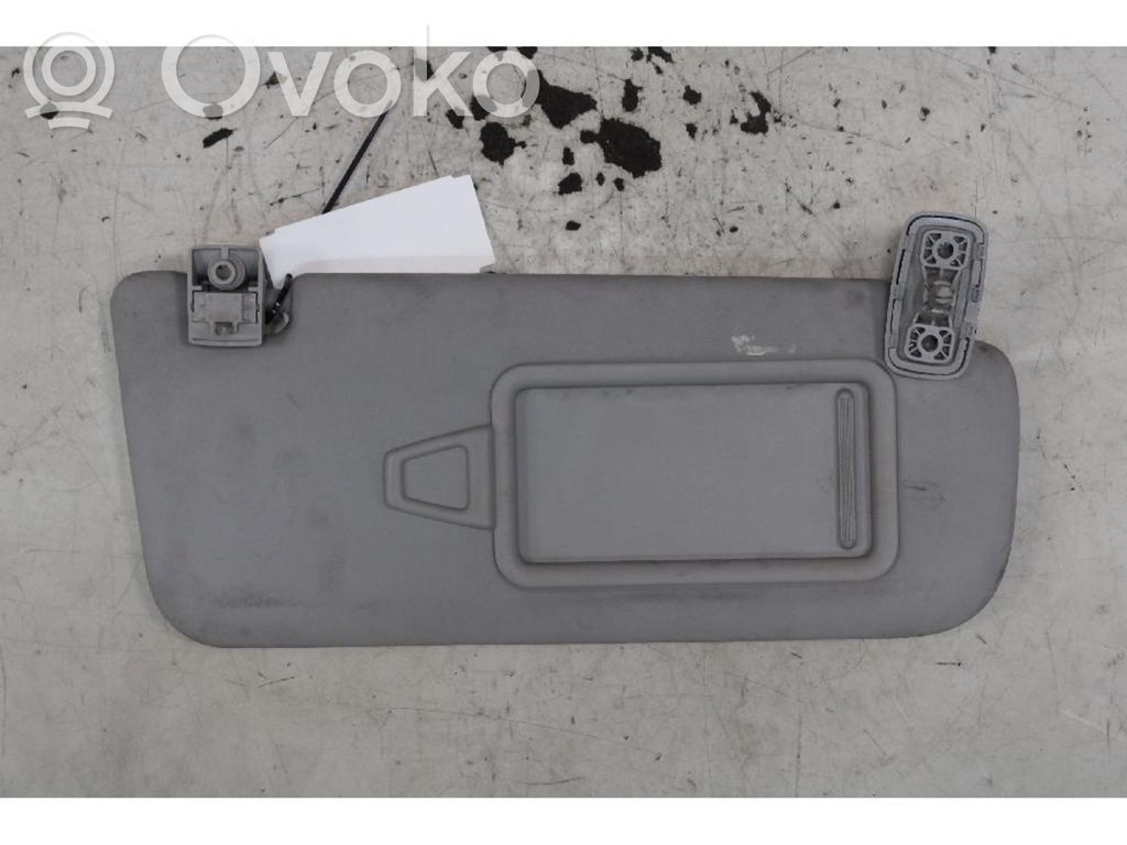 Sun visor