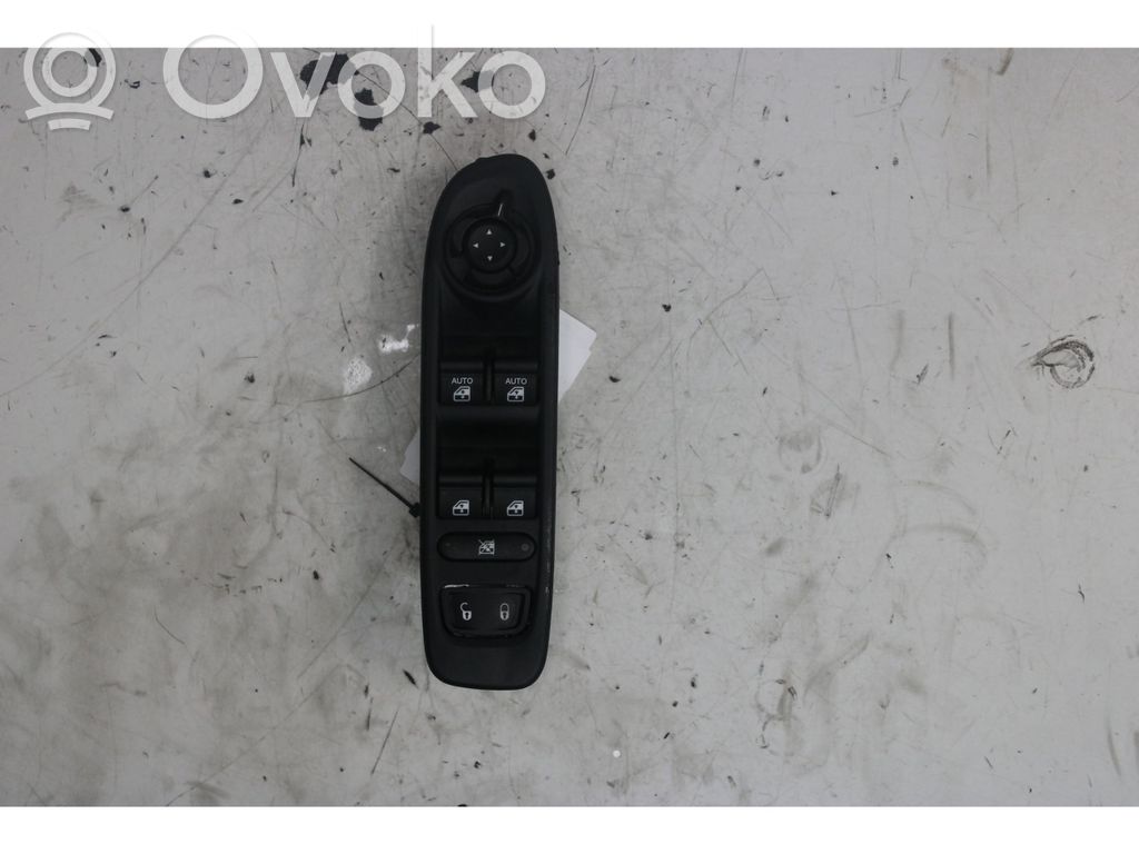Jeep Compass Electric window control switch 
