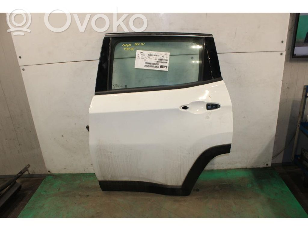 Jeep Compass Aizmugurējās durvis 