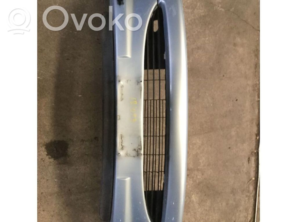 Peugeot 206 Zderzak przedni 