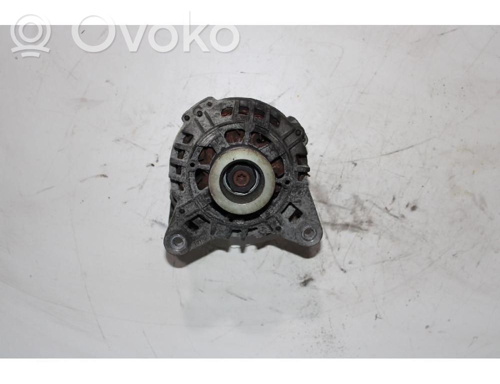 Dacia Sandero Generator/alternator 