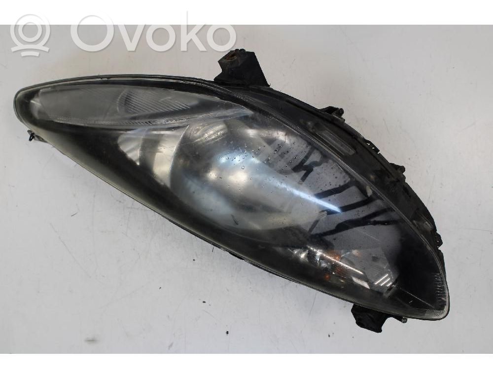 Mazda 2 Headlight/headlamp 