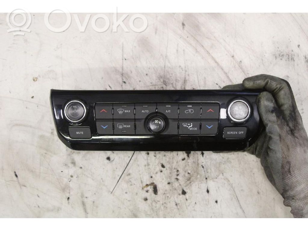 Jeep Compass Climate control unit 