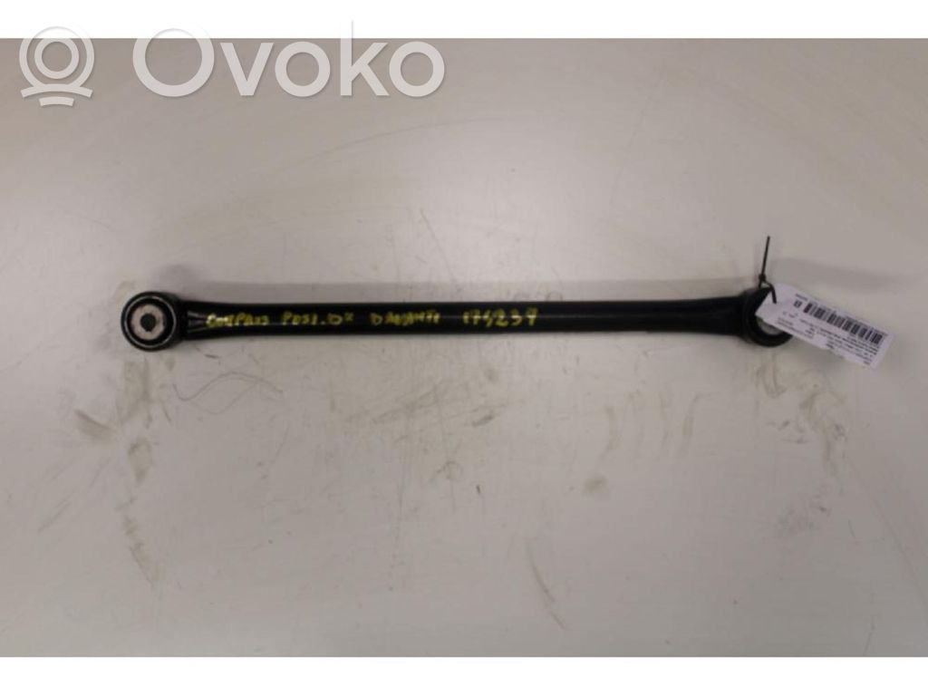 Jeep Compass Takatukivarsi 