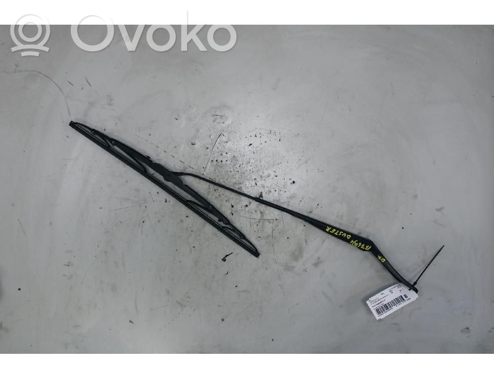 Front wiper blade arm