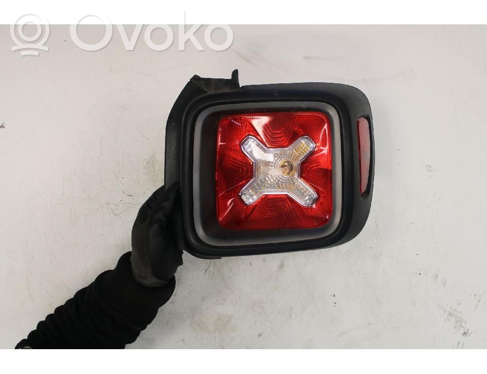 Jeep Renegade Luci posteriori 