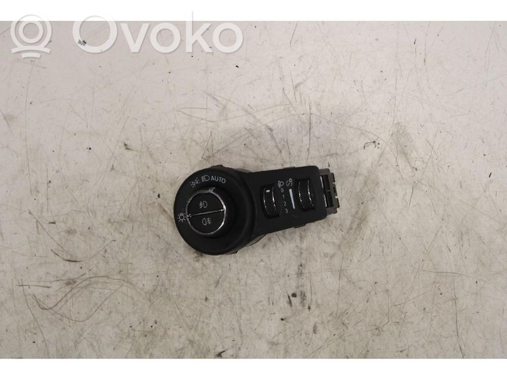Interruptor de luz   06094360600