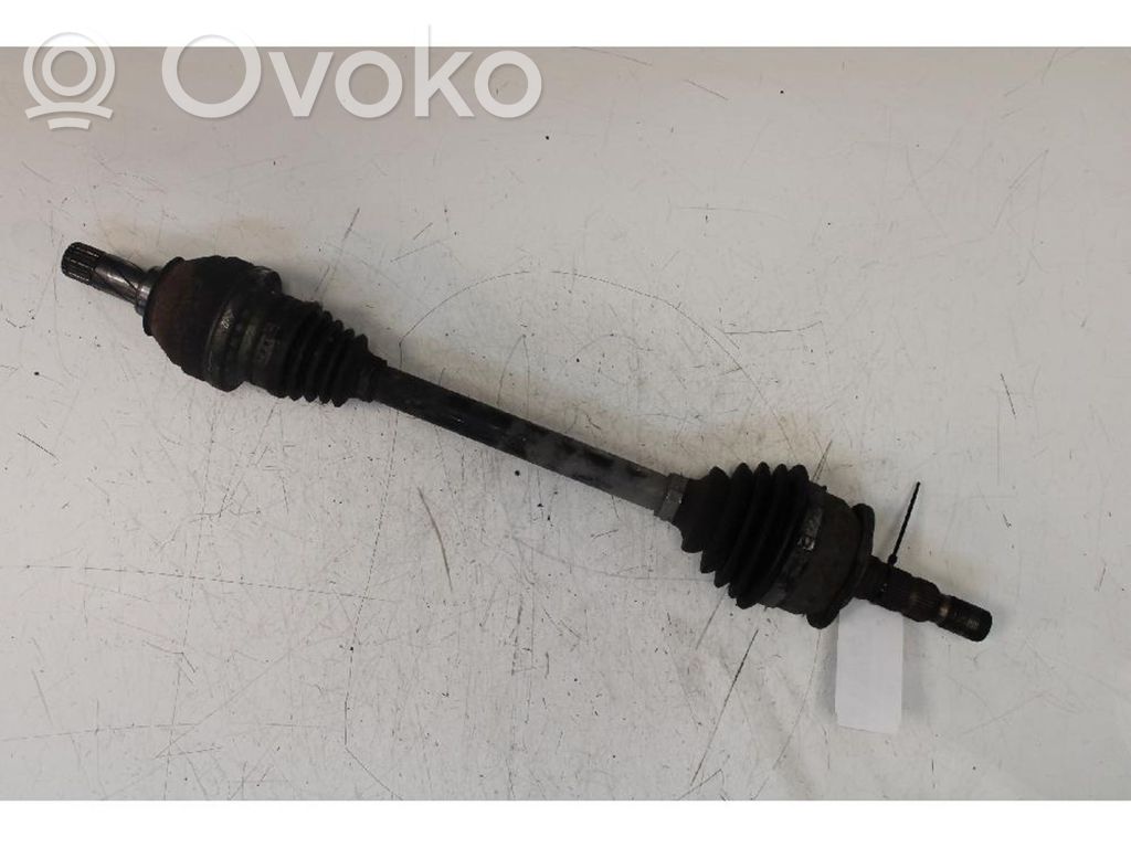 Opel Astra J Etuvetoakseli 