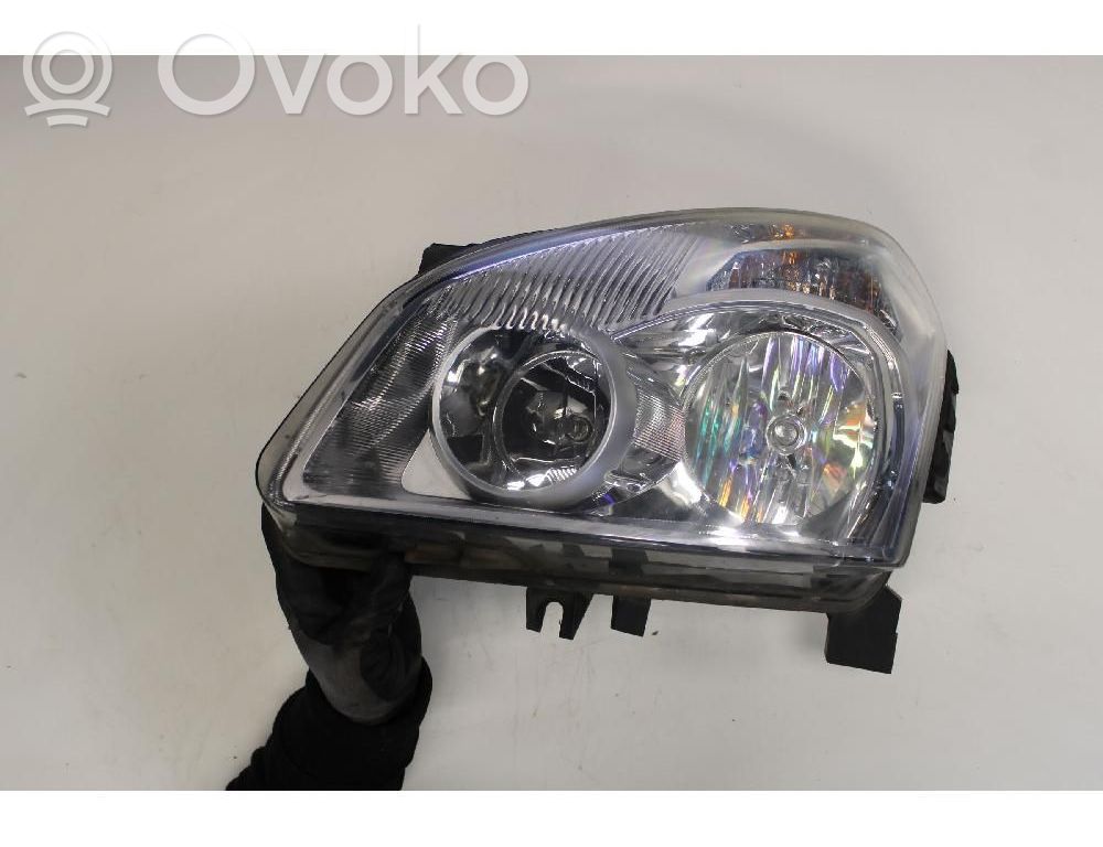 Nissan Qashqai+2 Faro/fanale
