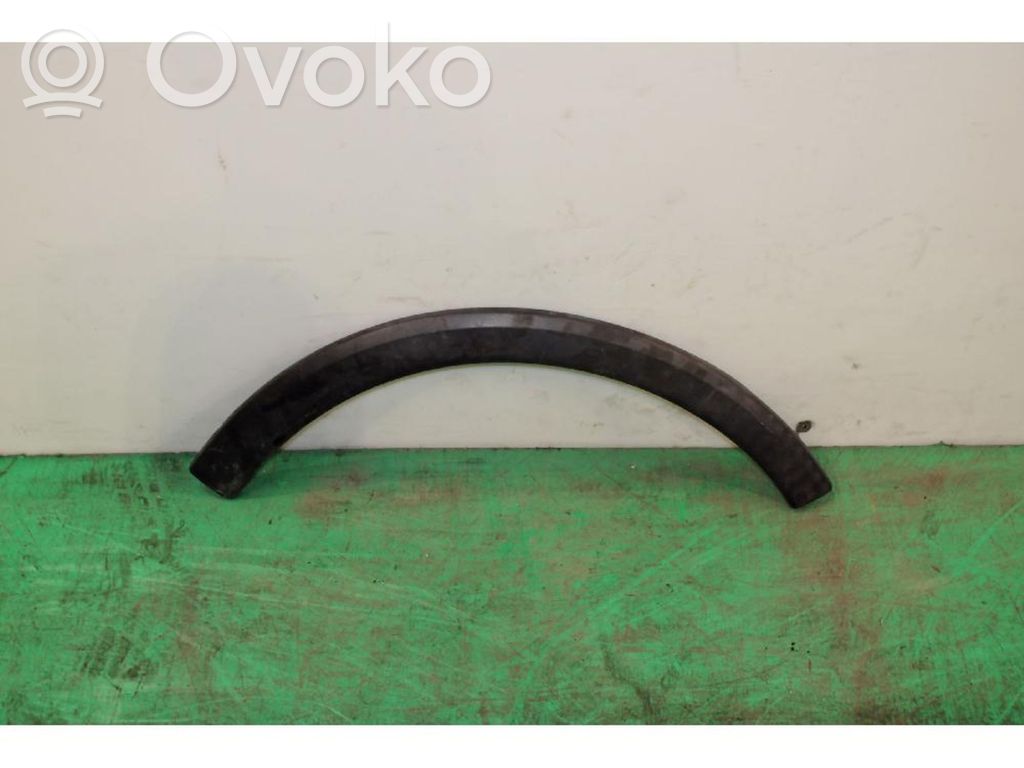 Opel Corsa C Moldura de la aleta delantera