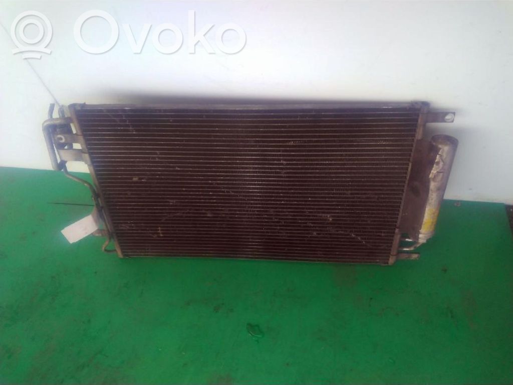 Radiatore di raffreddamento A/C (condensatore)
