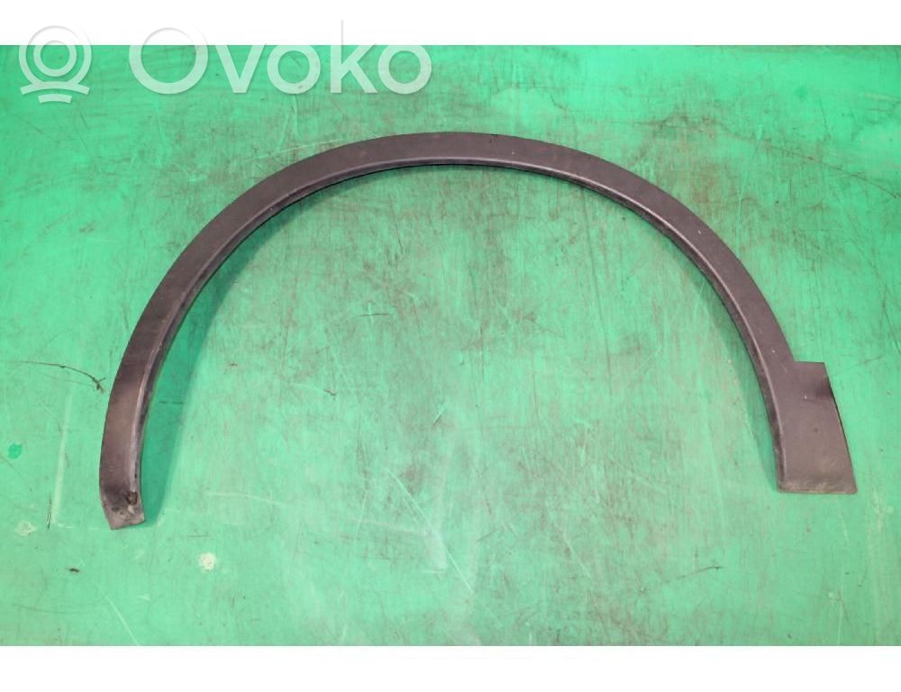 Nissan Qashqai+2 Garniture pour voûte de roue avant