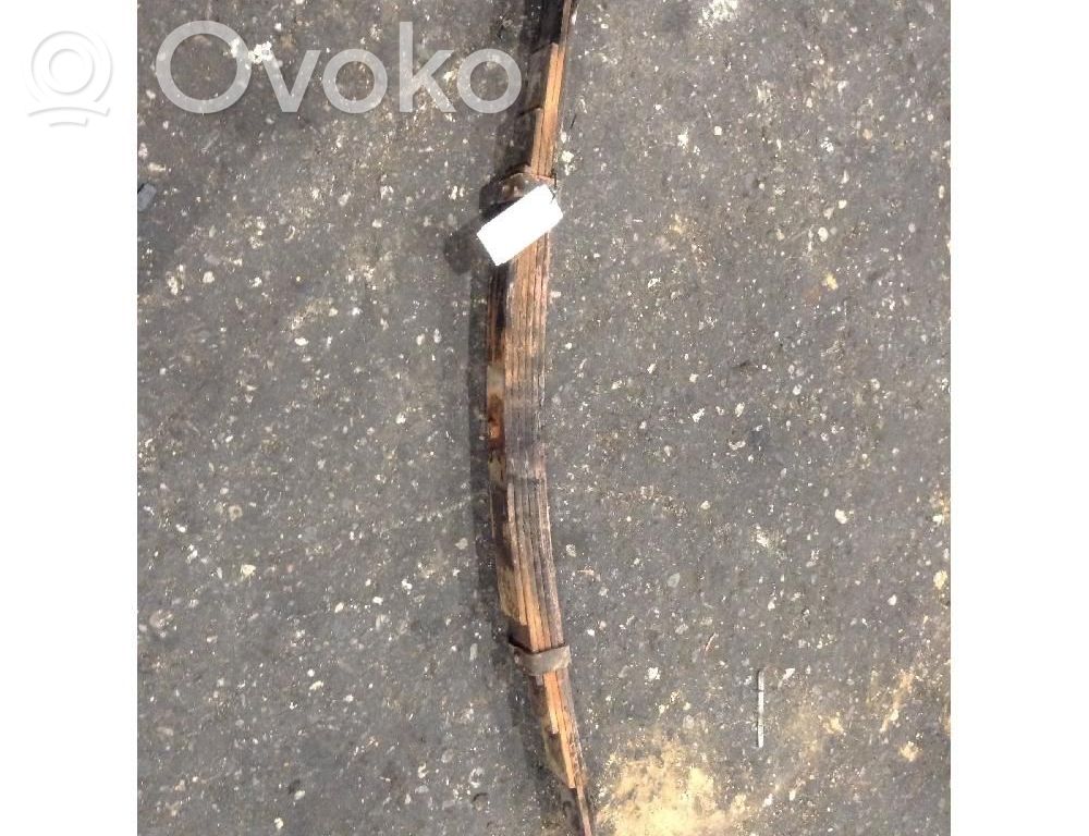 Rear leaf spring