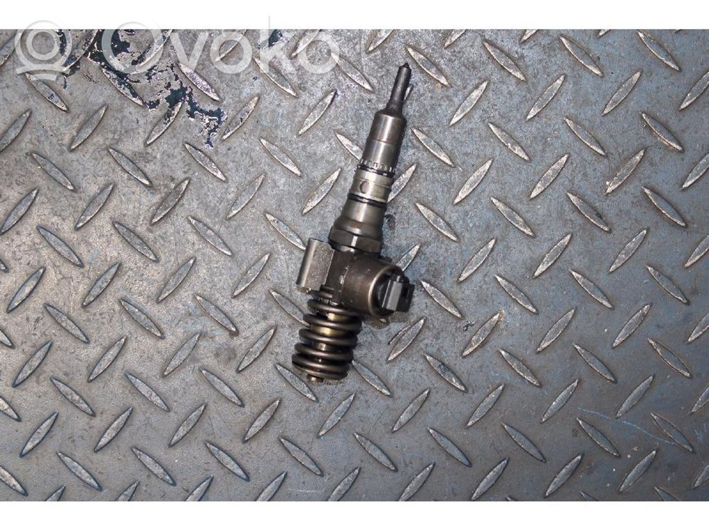Inyector de combustible   0414720404