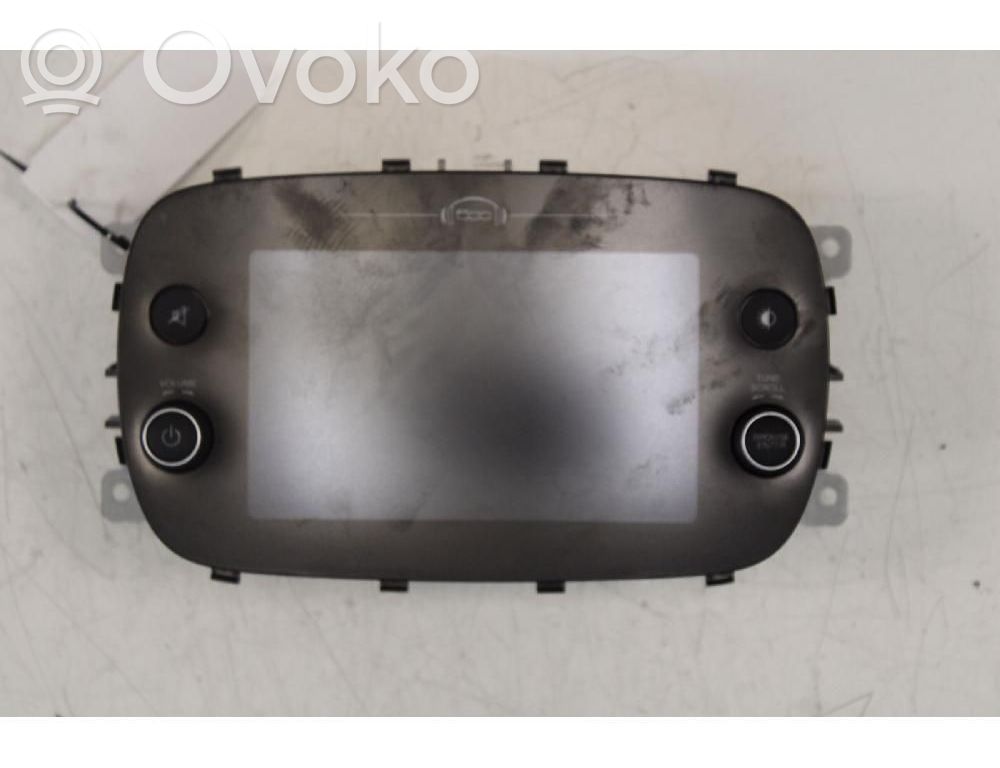 Fiat 500X Radio/CD/DVD/GPS head unit 
