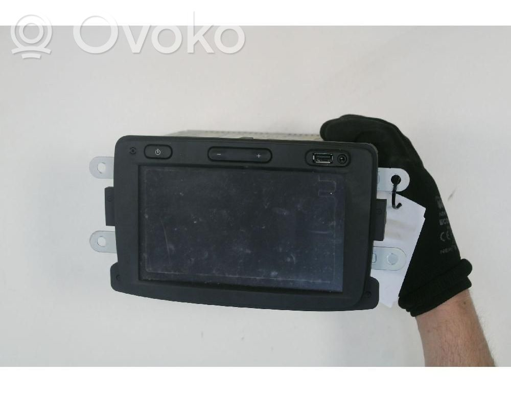 Dacia Sandero II Unitate principală radio/CD/DVD/GPS 