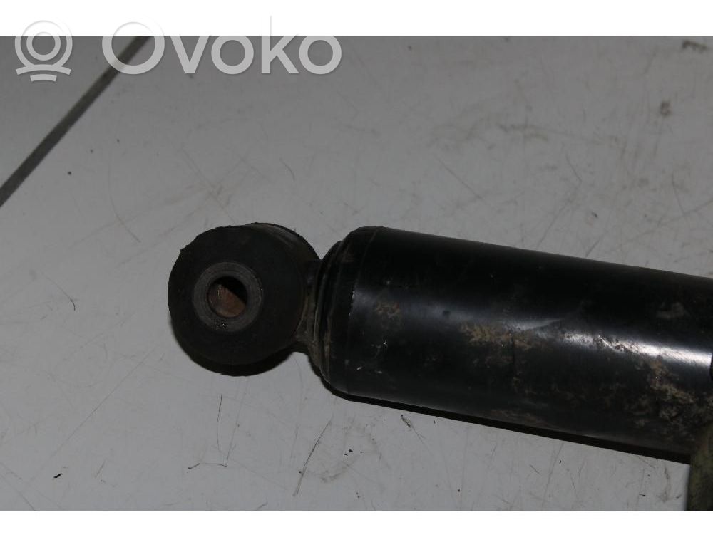 Takaiskunvaimennin   52056455
