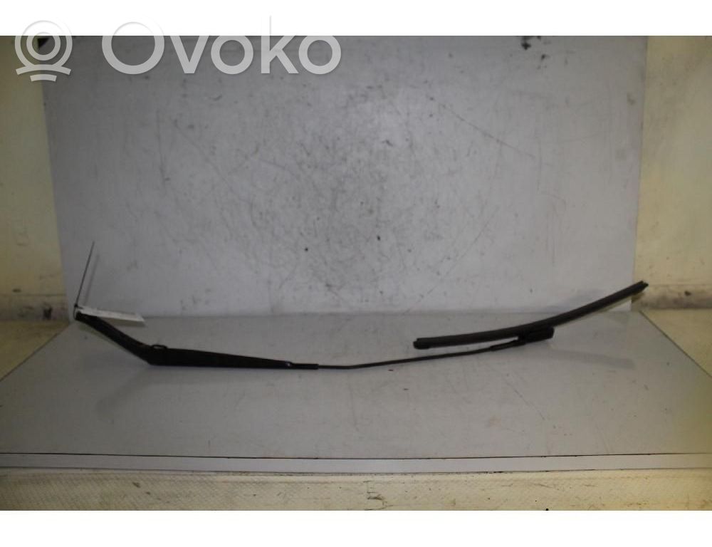 Fiat 500L Wischerarm vorne 