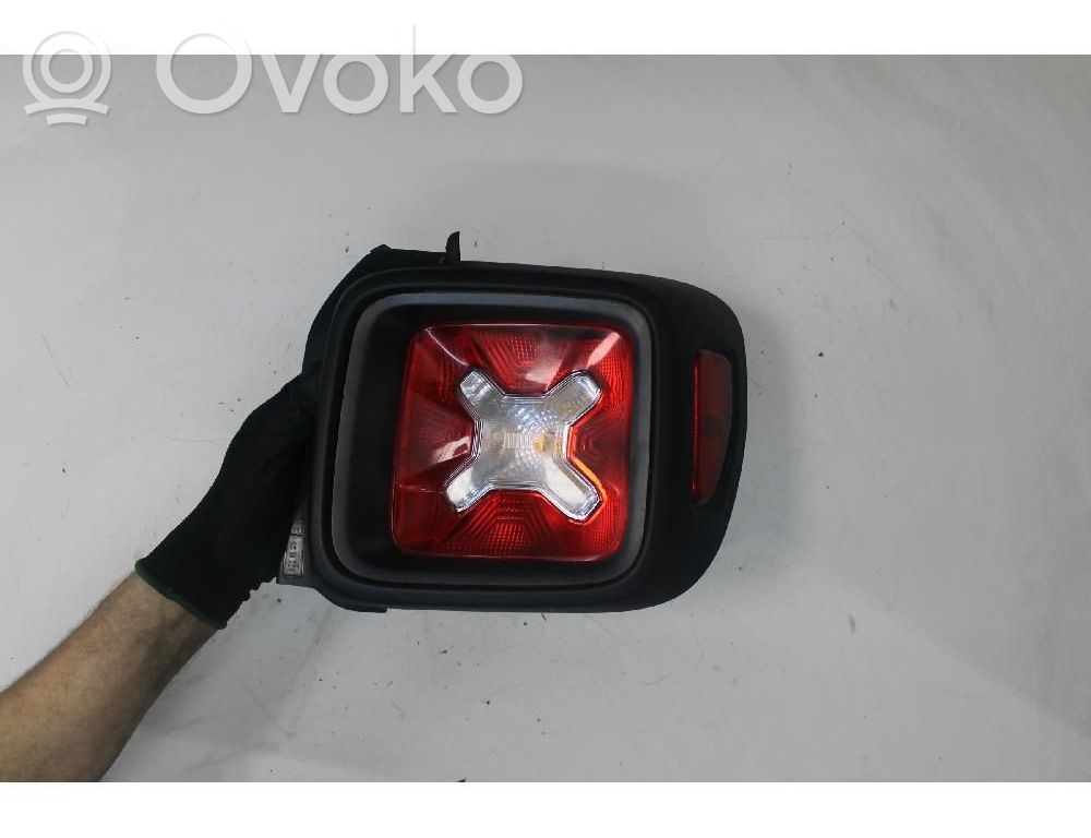 Jeep Renegade Luci posteriori 