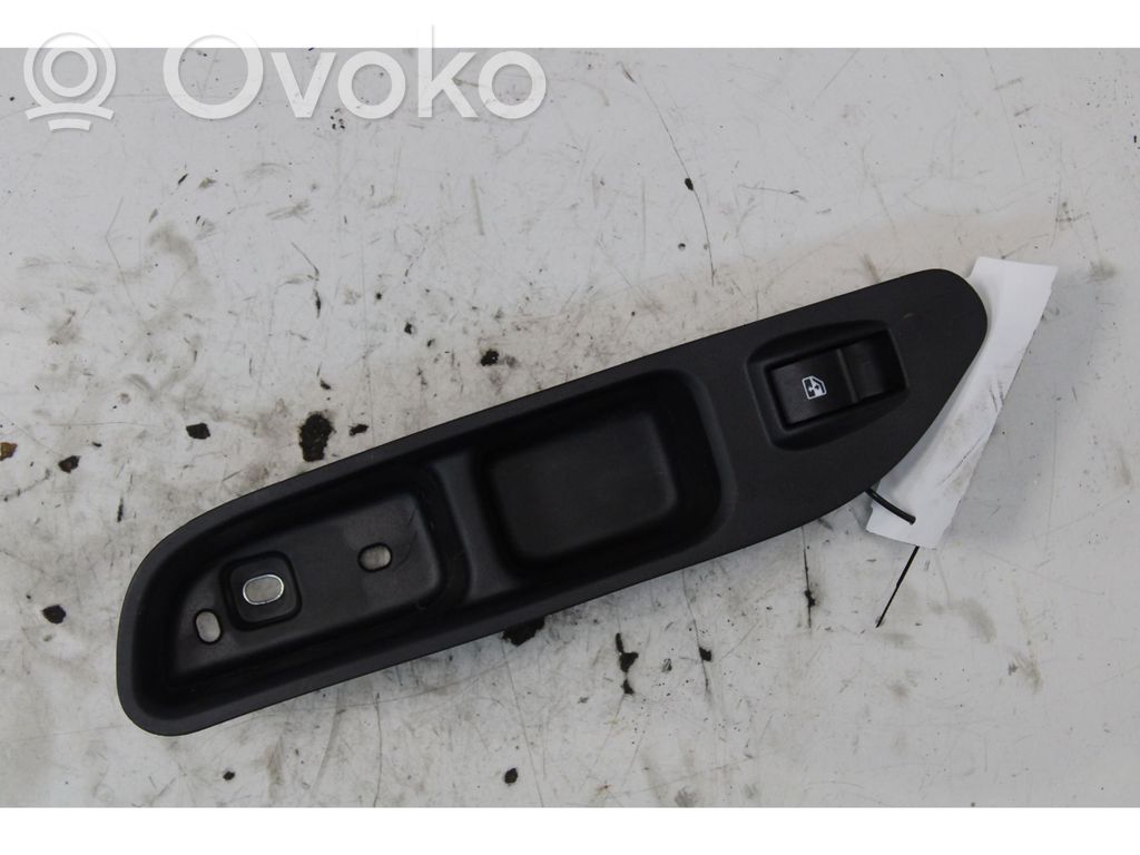 Fiat Tipo Electric window control switch 