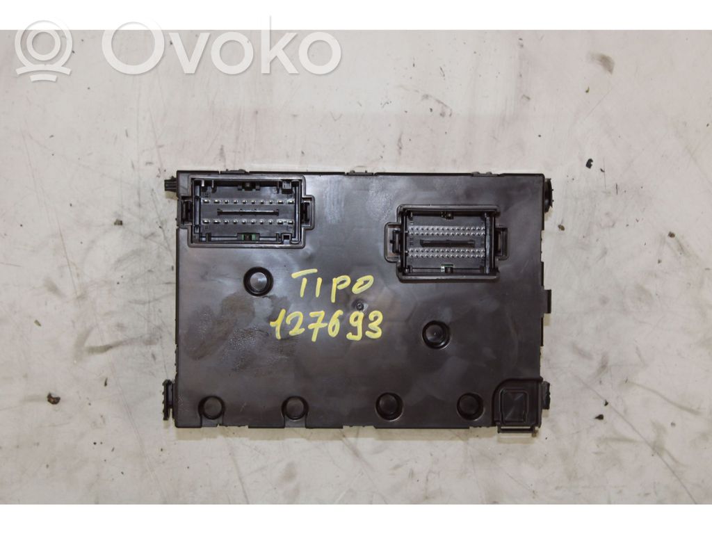 Fiat Tipo Module de fusibles 