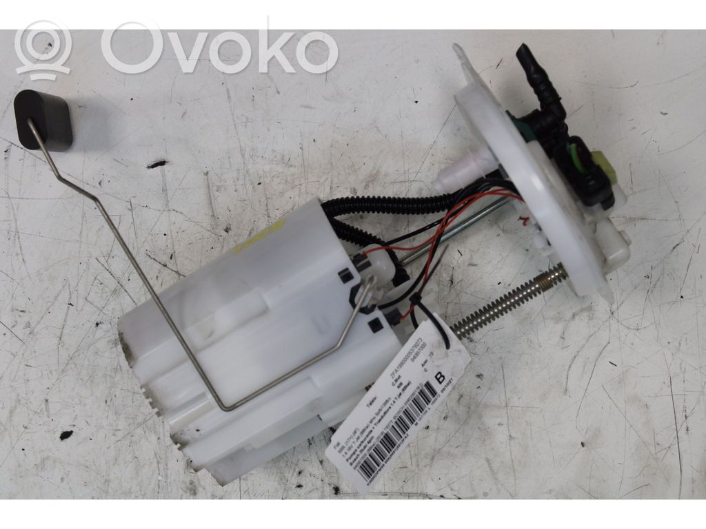 Fiat 500L Pompă combustibil în rezervor 