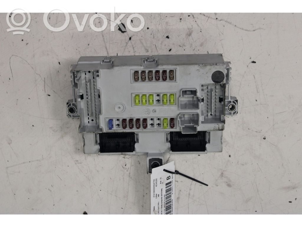 Fiat 500L Módulo de fusible 