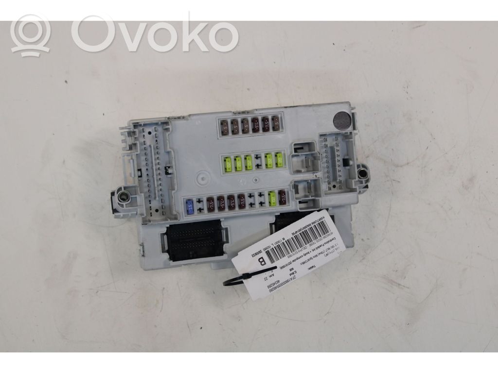 Fiat 500L Módulo de fusible 