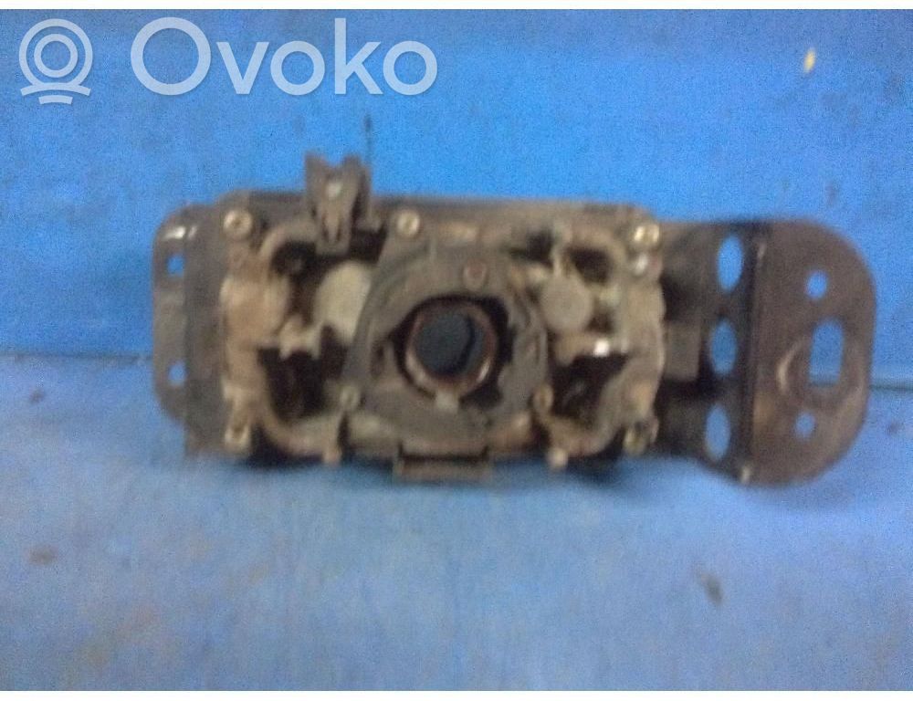 Toyota Corolla E120 E130 Etusumuvalo 