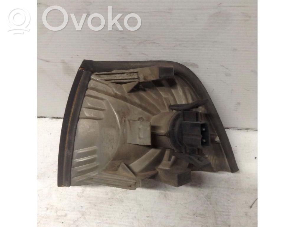 BMW 3 E36 Lampa przednia 