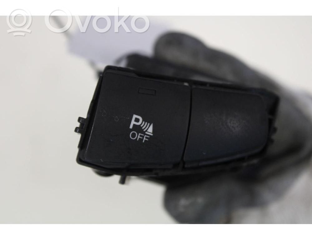 Fiat 500X Przycisk świateł awaryjnych 