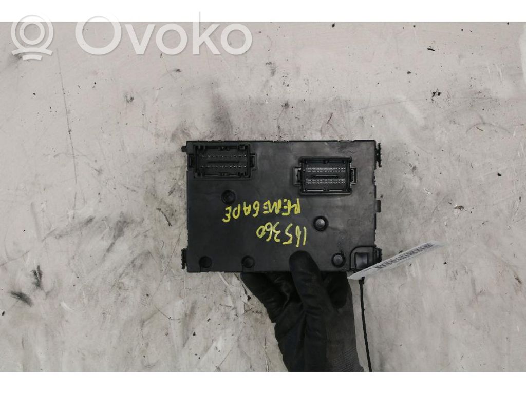 Módulo de fusible   00520432790