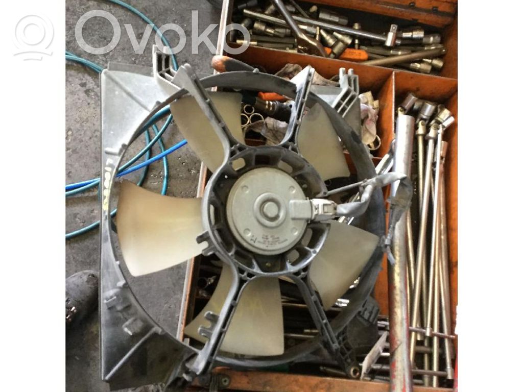 Toyota RAV 4 (XA20) Ventilator electric răcire radiator 